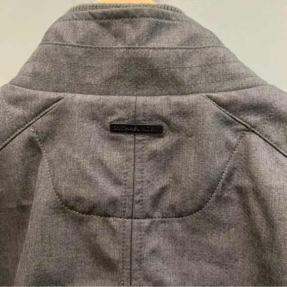 Men’s Michael Kors Grey Jacket - Picture 4 of 8